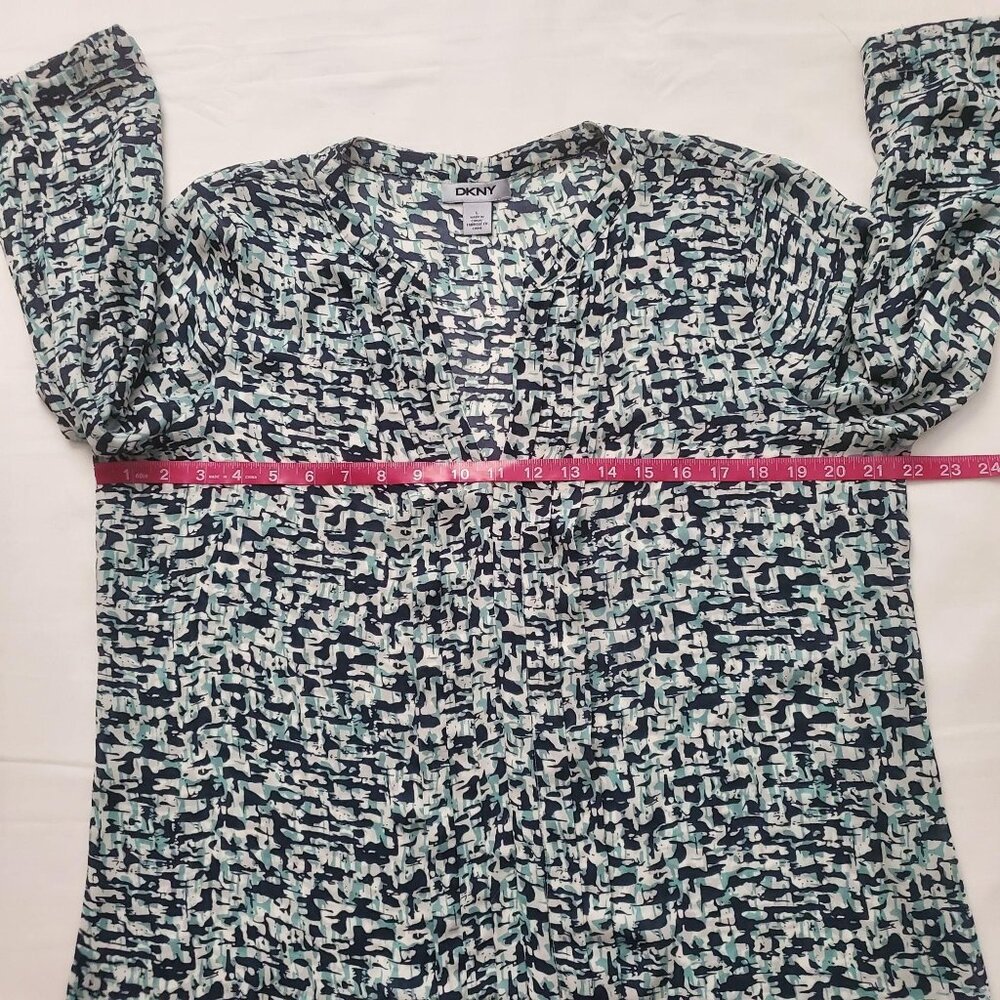 DKNY Women’s 3/4 Sleeve Printed Split-Neck Pleated Front Peasant Top Size Large - Picture 6 of 8